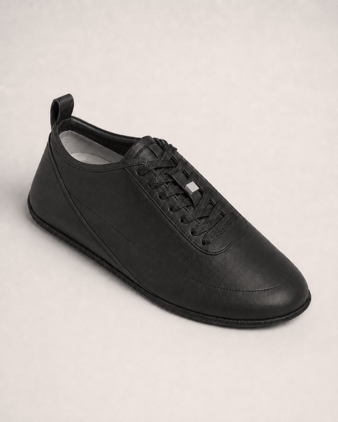 THE BLACK BAAZZ SNEAKER
